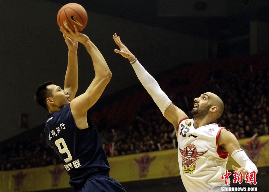 可以看到他 可以看到他